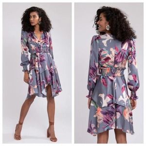 Floral V-Neck Long Sleeve Dress